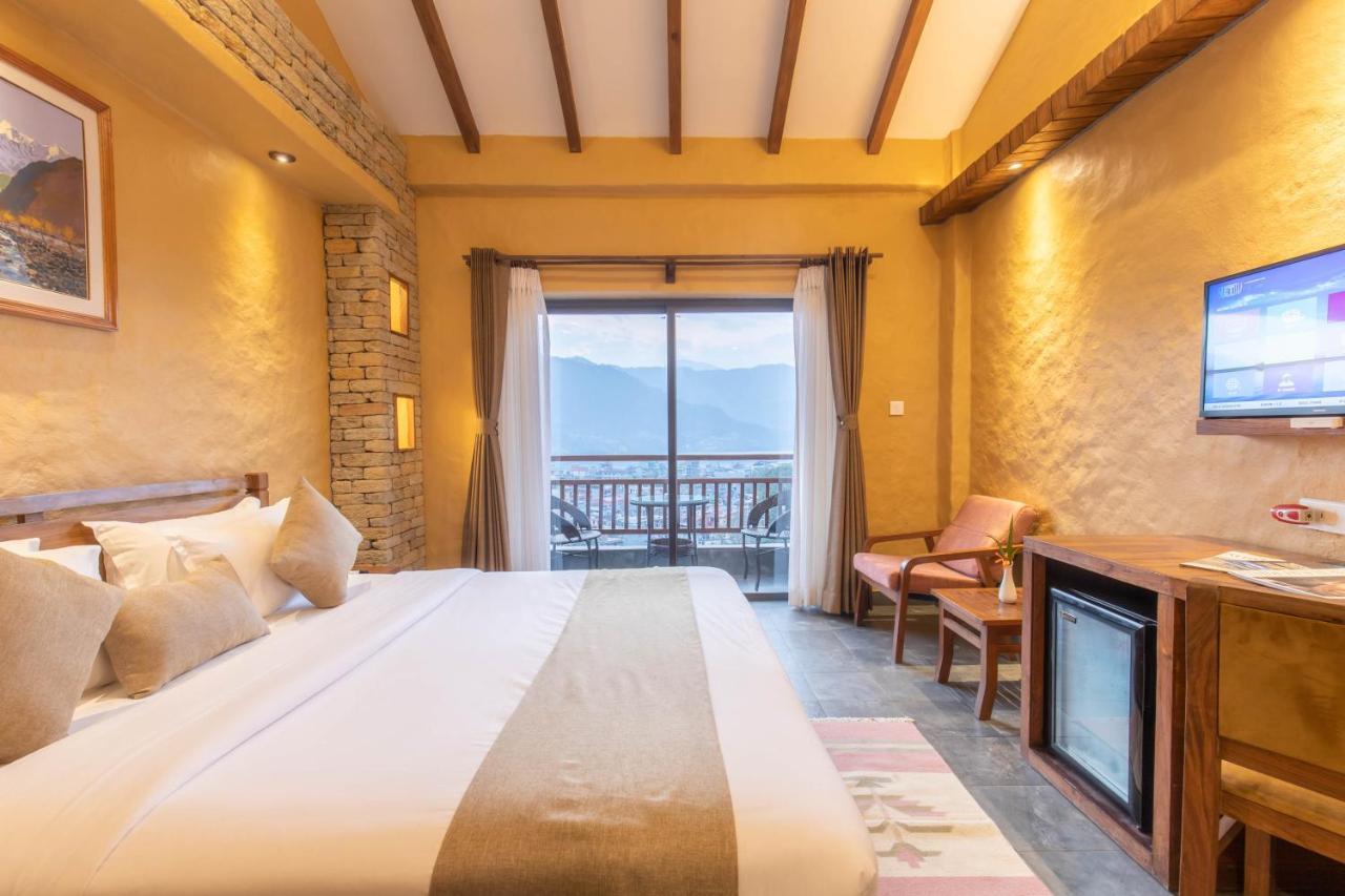 Bar Peepal Resort Pokhara Kültér fotó Deluxe room