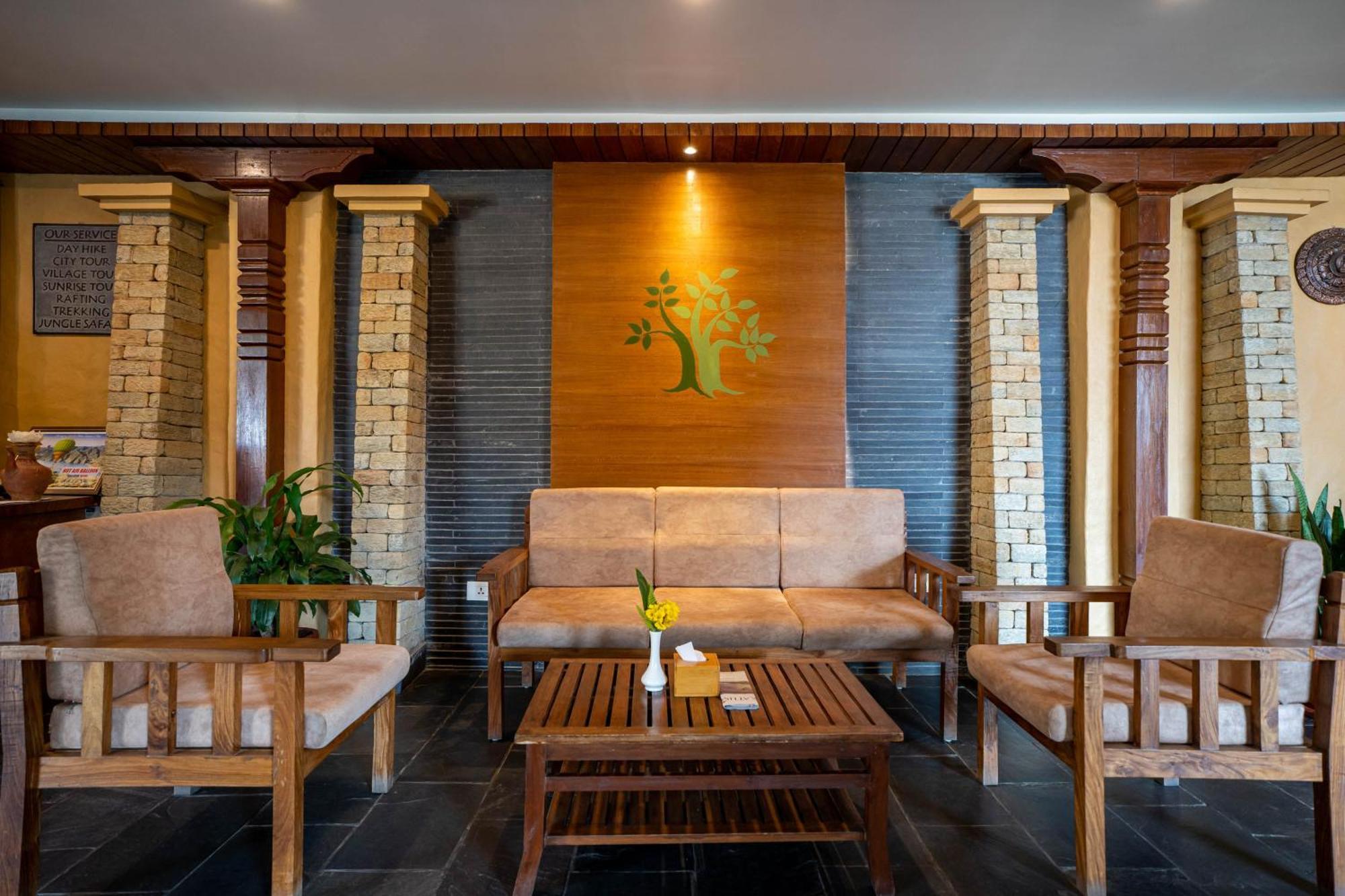 Bar Peepal Resort Pokhara Kültér fotó The lobby of the hotel